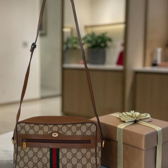Gucci Vintage GG Supreme Ophidia Web Shoulder Bag