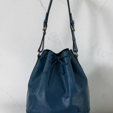Louis Vuitton Blue Epi Leather Noé GM Bucket Bag